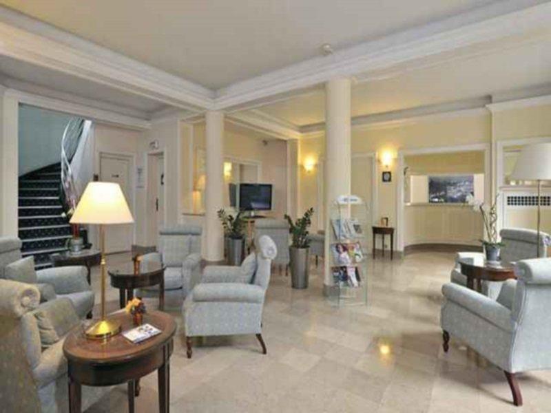 Timhotel Opéra Blanche Fontaine Paris